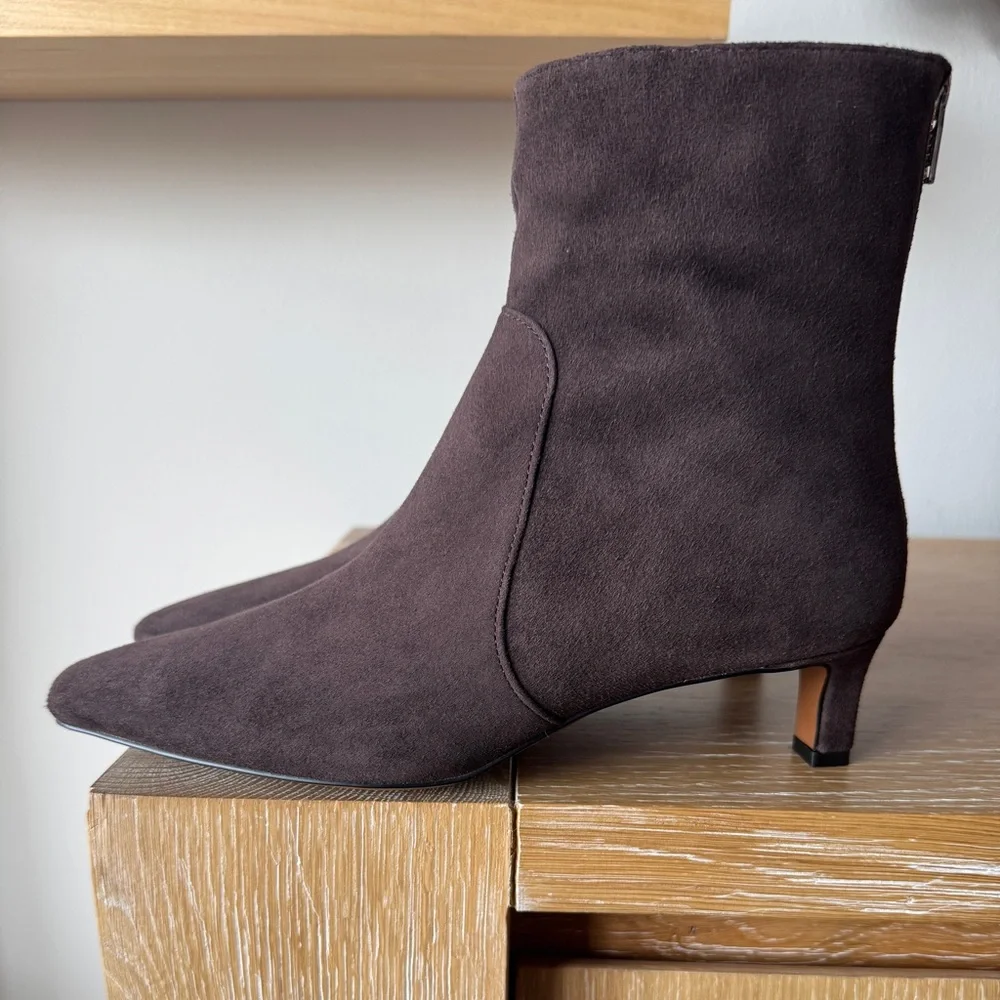 NWOB MADEWELL Women’s The Dimes Kitten-Heel Boot Dark Roast Suede Size 7.5 NR863